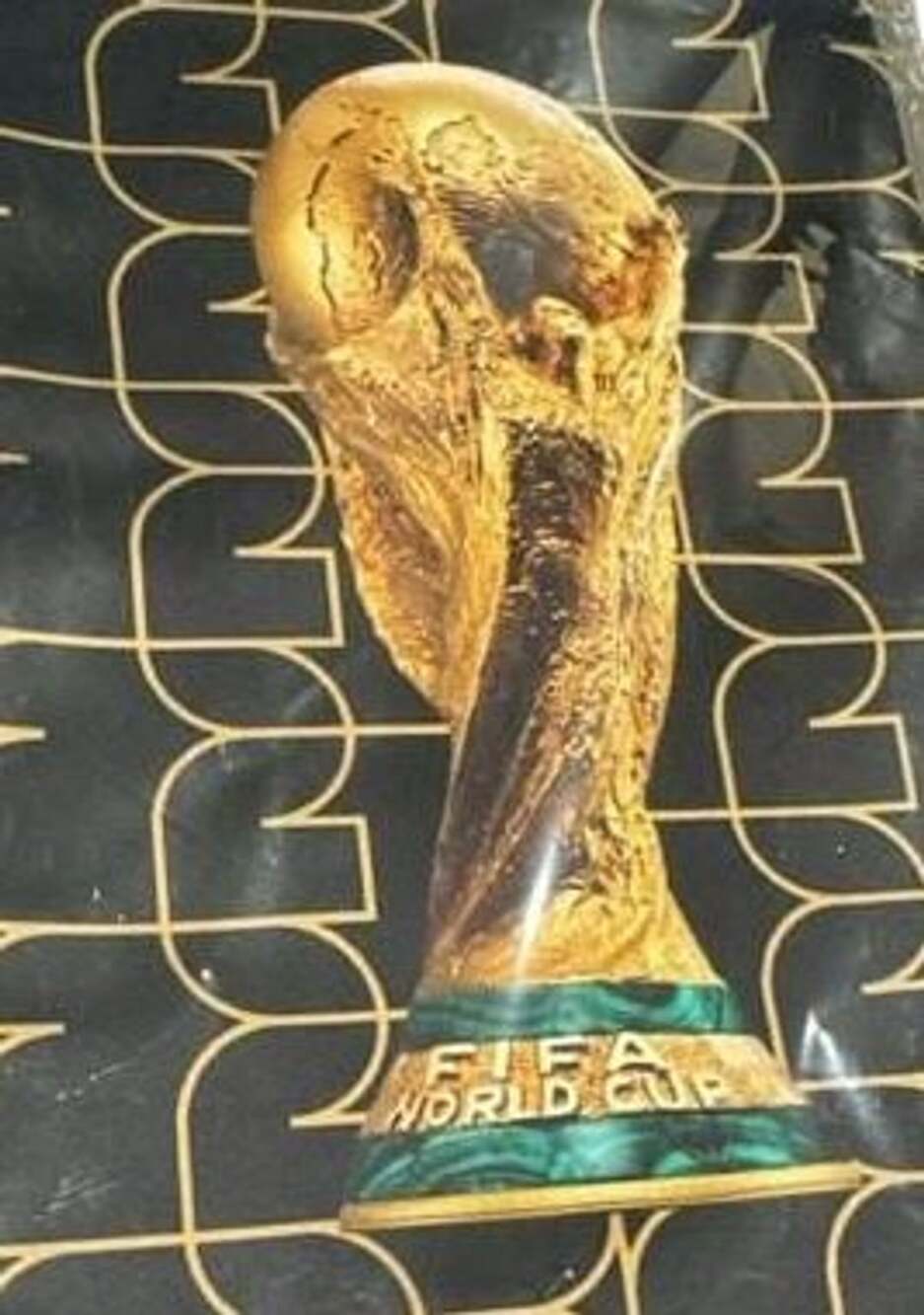 FIFA 2026 World Cup Official Fan Scarf Black Trophy